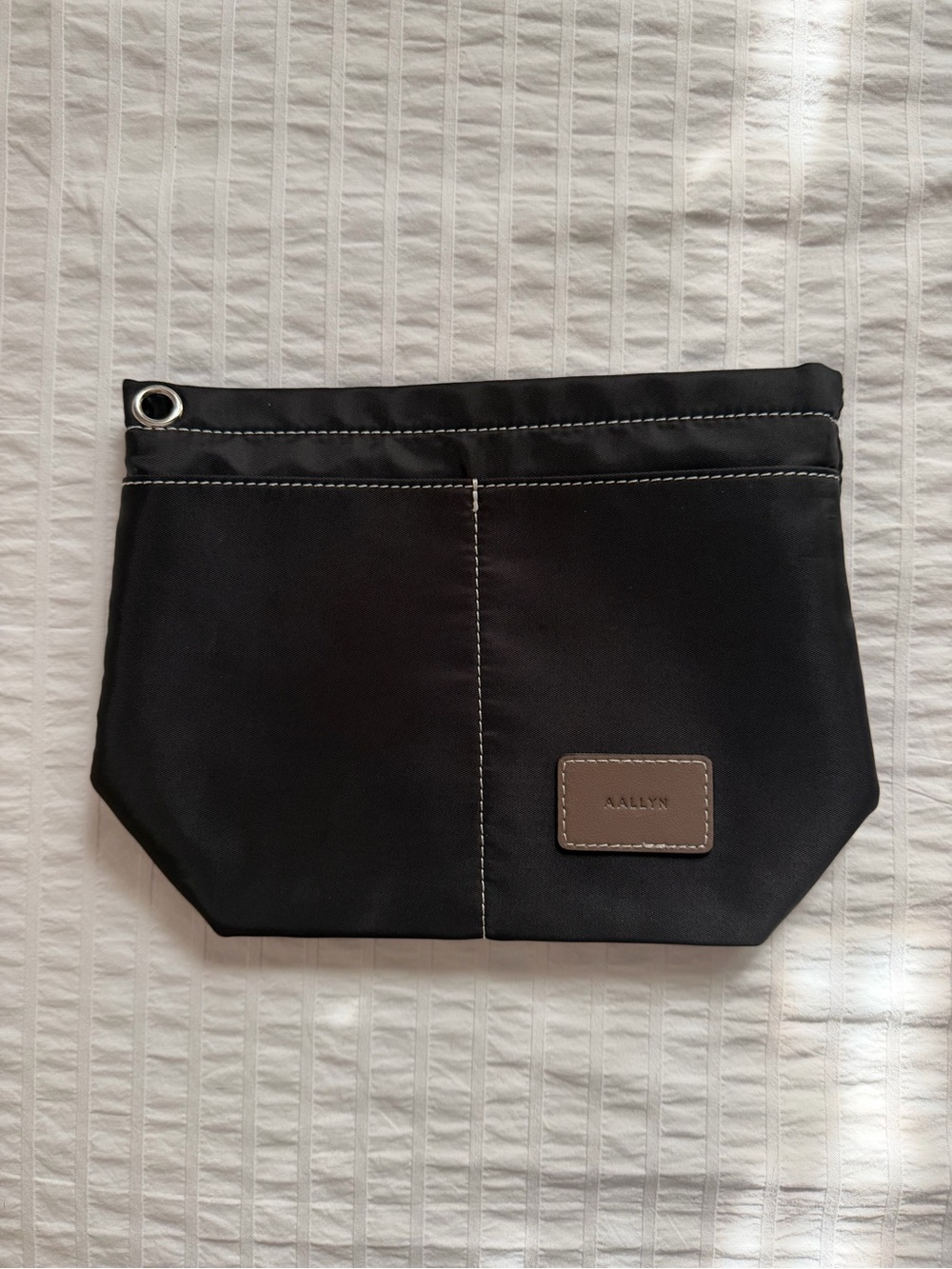 AALYN Black Nylon Organizer